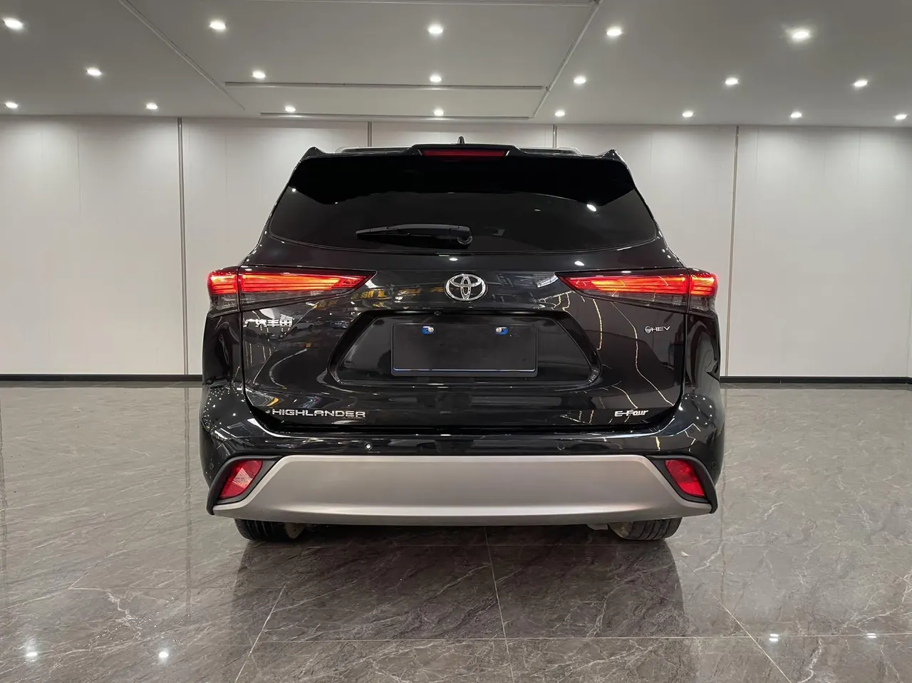 Toyota 2024 Highlander Dual Engine 2.5 Stepless Intelligent Electric Hybrid Four-wheel Drive Premium Edition 7-seat Automatic Transmission 6