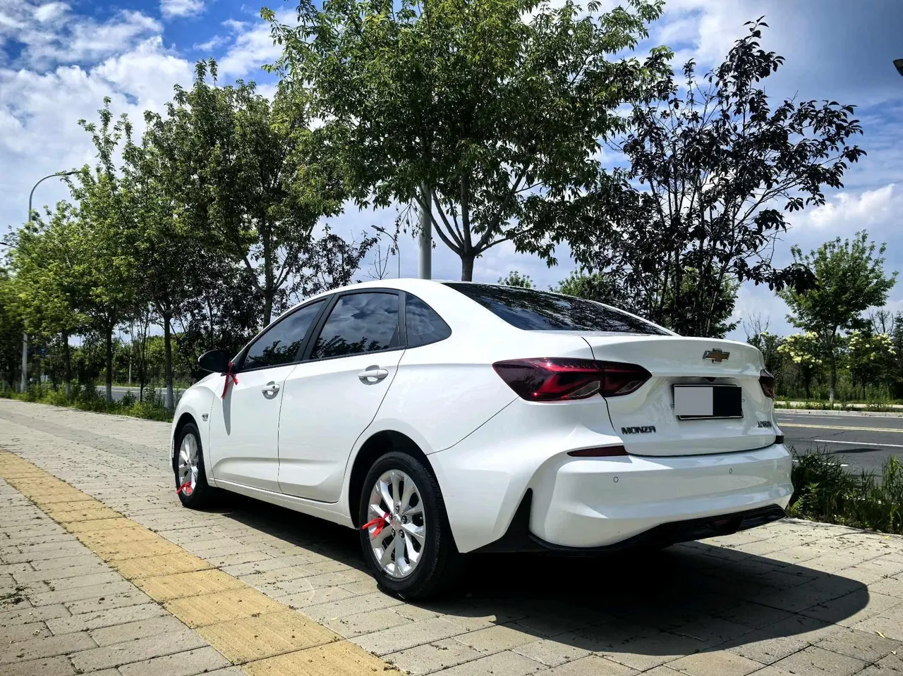 Chevrolet 2023 Cruze 1.5 Pleasant Edition Automatic Gear 3