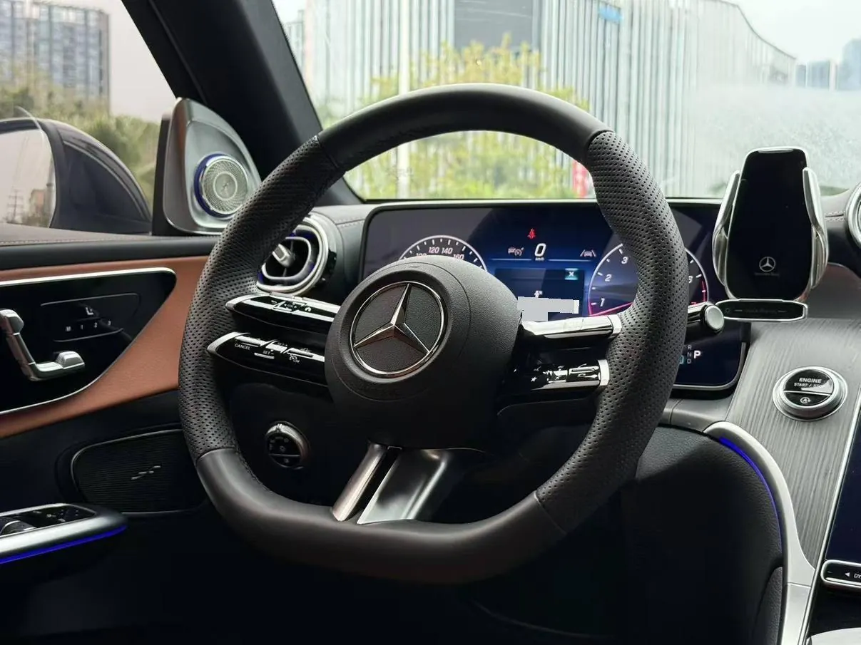 Mercedes Benz 2025 GLC 260 L 4MATIC 48V 2.0T Luxury 5-seat Automatic Gear 11