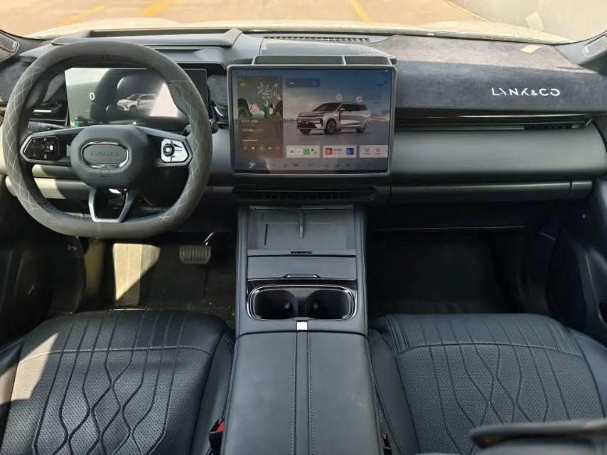 LYNK&amp;CO 2026 LYNK&amp;CO 08 EM-P 1.5T 160 Long‑Range Ultra Automatic 8