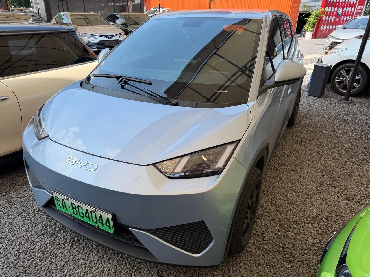 Открыть галерею: BYD 2025 Seagull Smart Driving Edition 305km Free Edition Automatic Gear