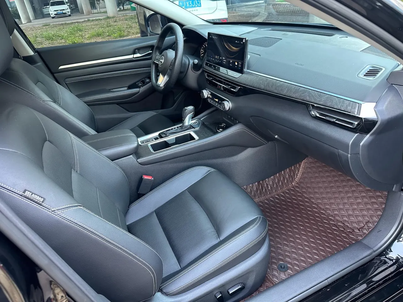 Nissan 2022 Teana 2.0 Stepless XL-TLS Pleasant Edition Automatic Gear 3
