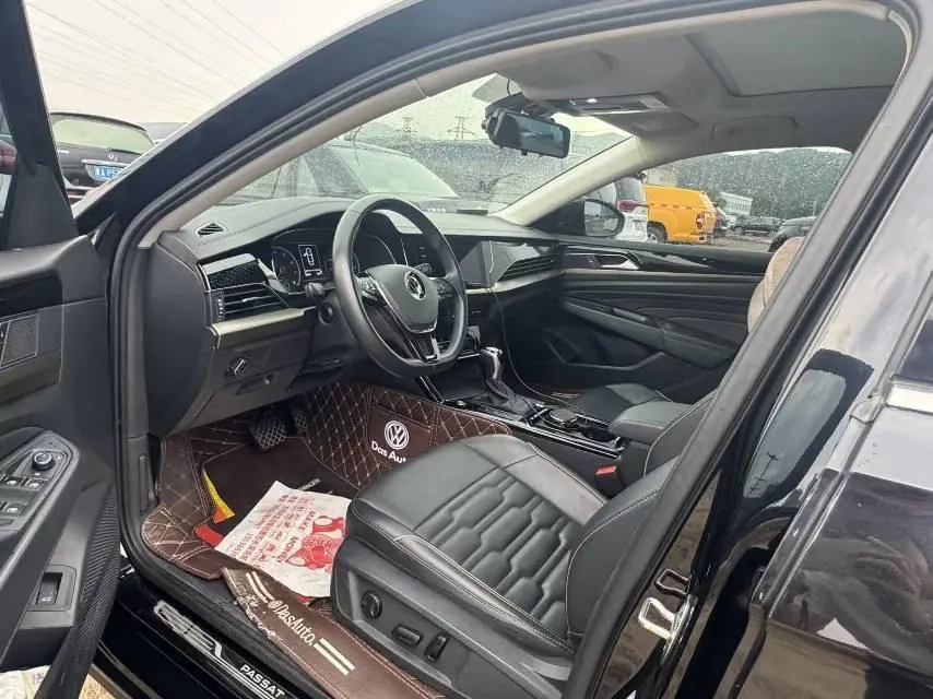 Volkswagen 2020 Passat 2.0TSI 330TSI Elite Edition Automatic 5