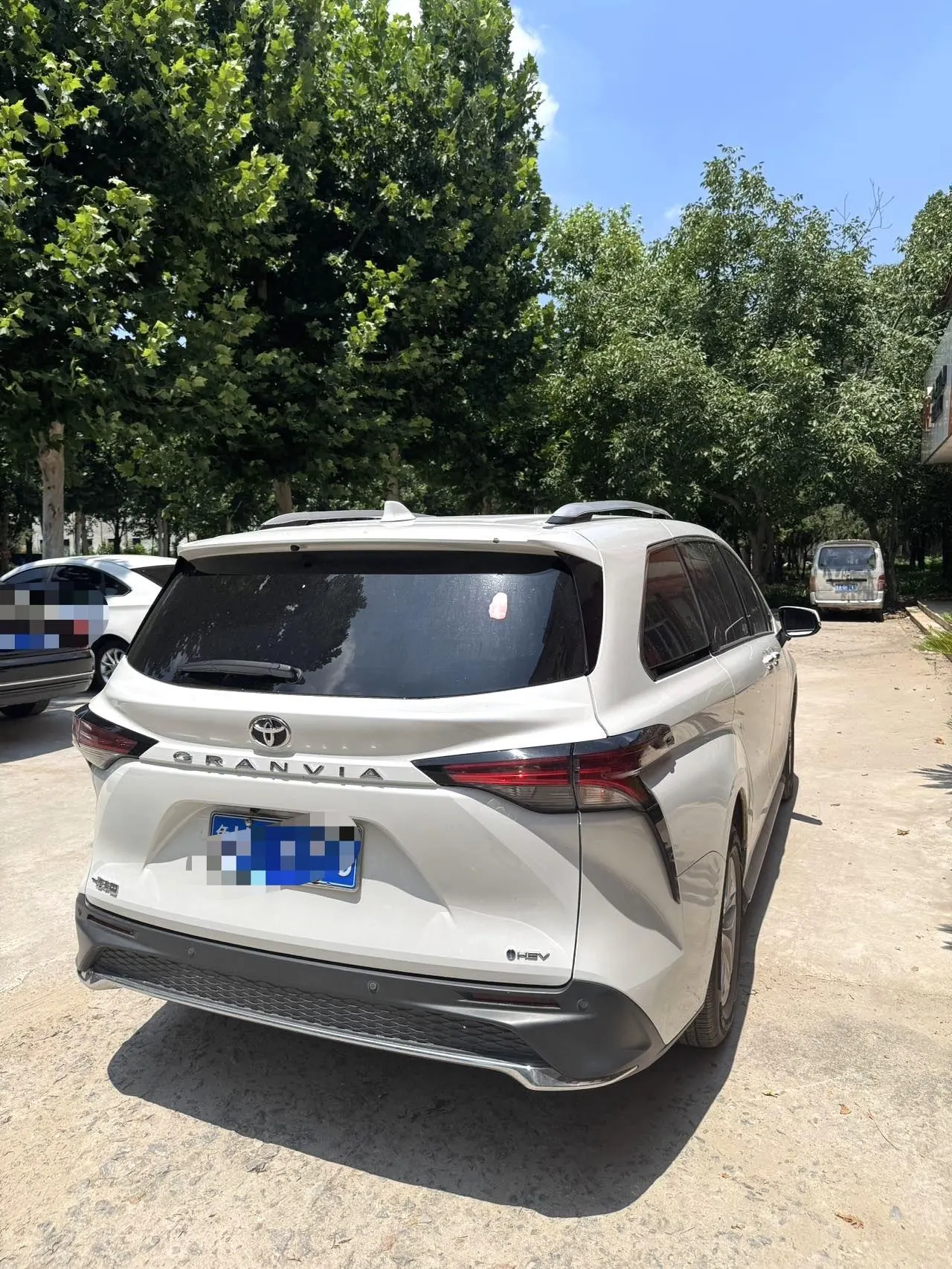 Toyota 2024 Grevia HYBRID 2.5 Stepless Comfort Edition Automatic Transmission 7