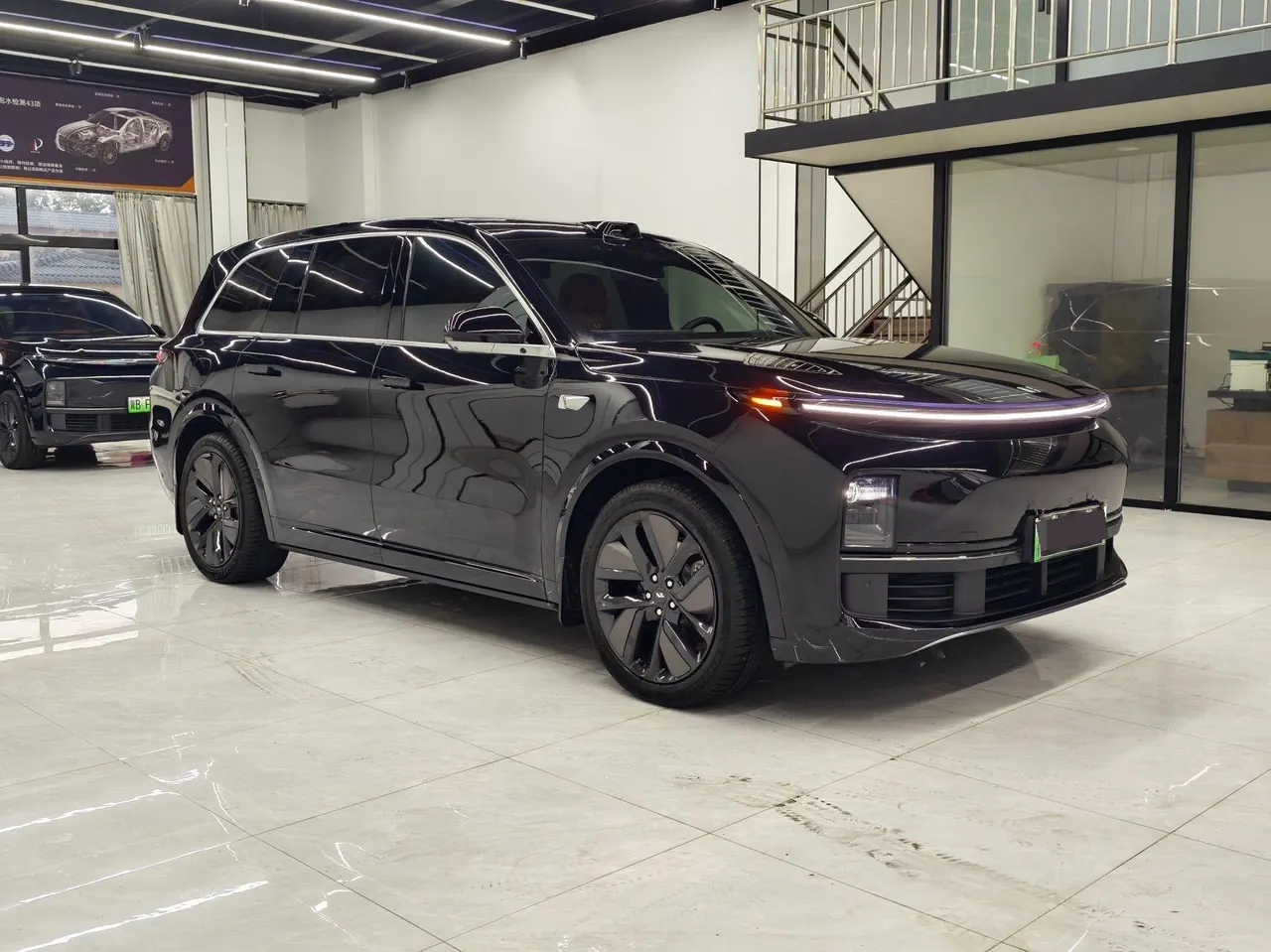Li 2022 L9 1.5T Max Edition Automatic Gear 3