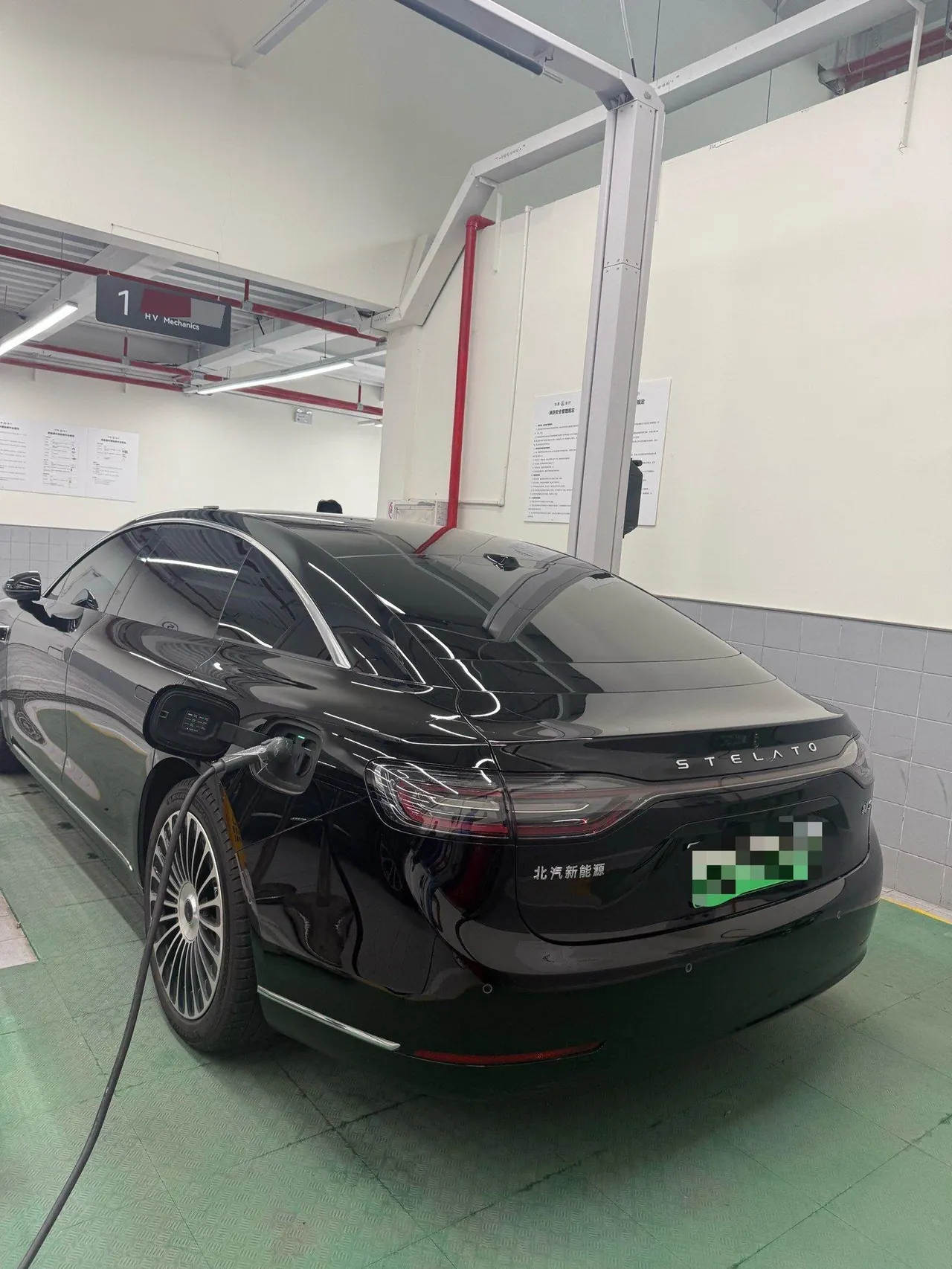 Luxeed 2025 model S9 Max automatic transmission 4