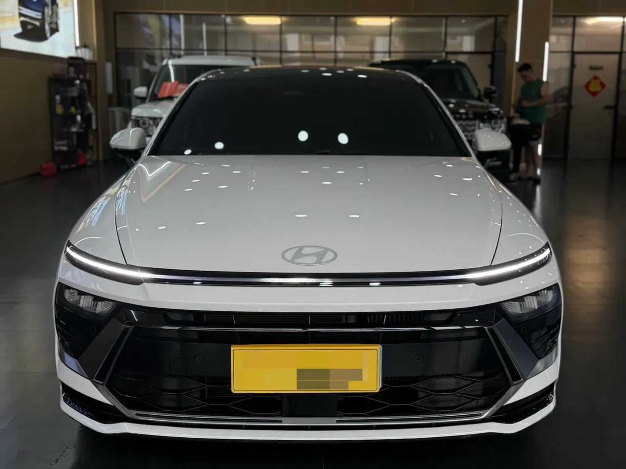Hyundai 2024 11th Sonata 1.5T Pro Automatic Gear 2