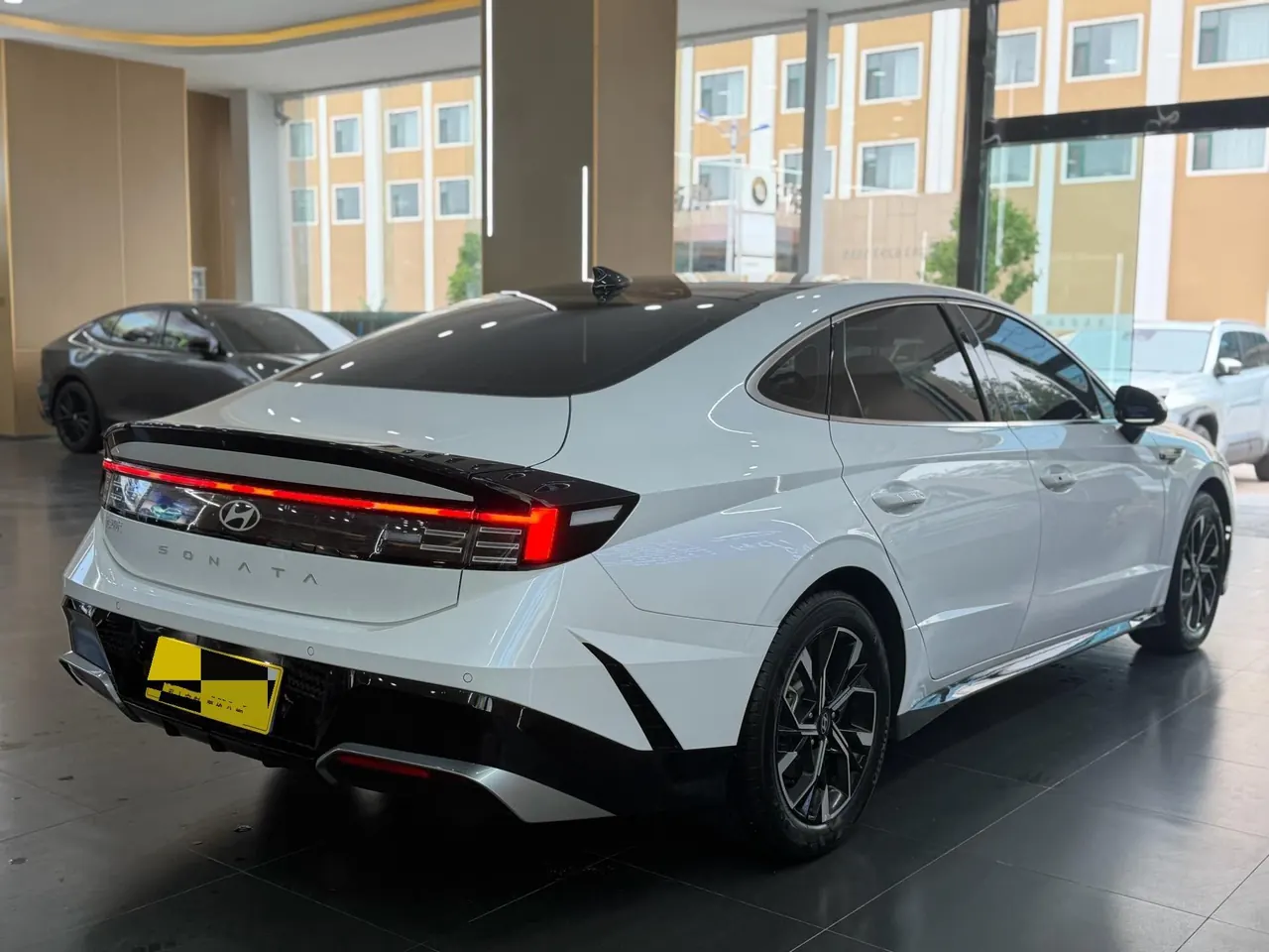 Hyundai 2024 11th Sonata 1.5T Pro Automatic Gear 9