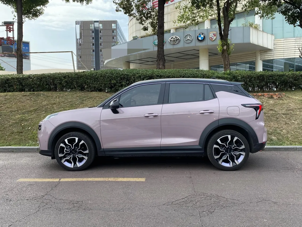 LYNK&amp;CO 06 New Energy 2023 LYNK&amp;CO 06 PHEV 1.5T Remix Pro Automatic Gear 2