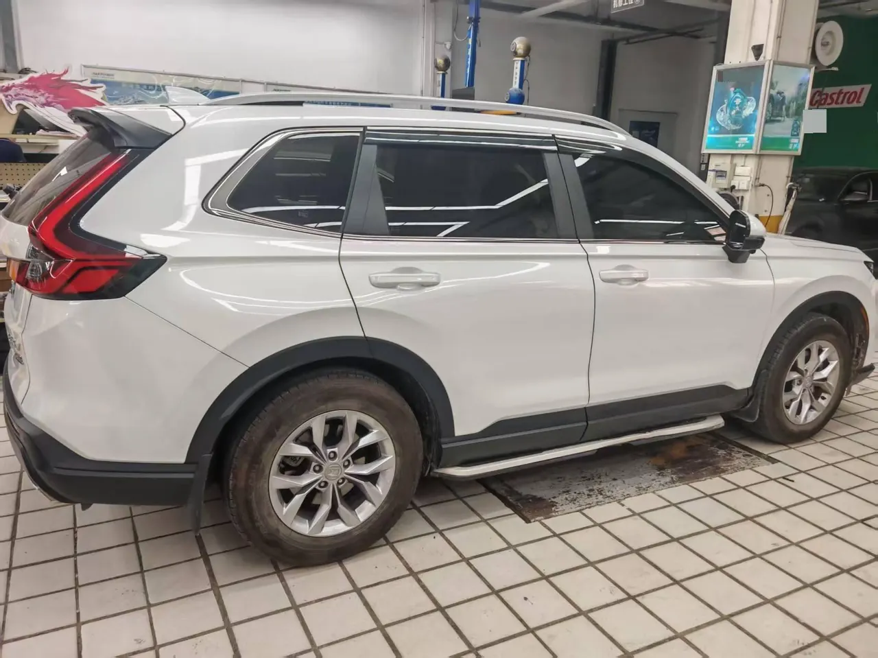 Honda 2023 CR-V 1.5T Stepless 240TURBO Two-Drive Enliveness Edition Automatic Gear 2