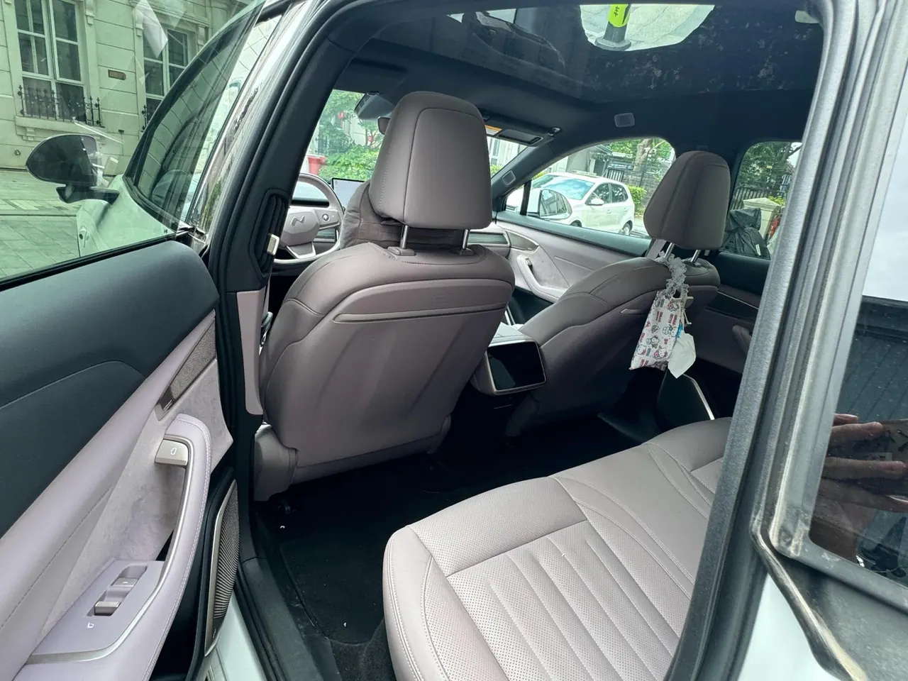 ONVO 2025 L60 60kWh rear drive version automatic gear 7