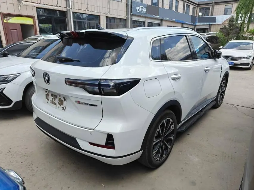 ChangAn 2025 CS55 PLUS PHEV 1.5 Stepless Smart New Blue Whale 125km Super Edition Automatic Gear 6
