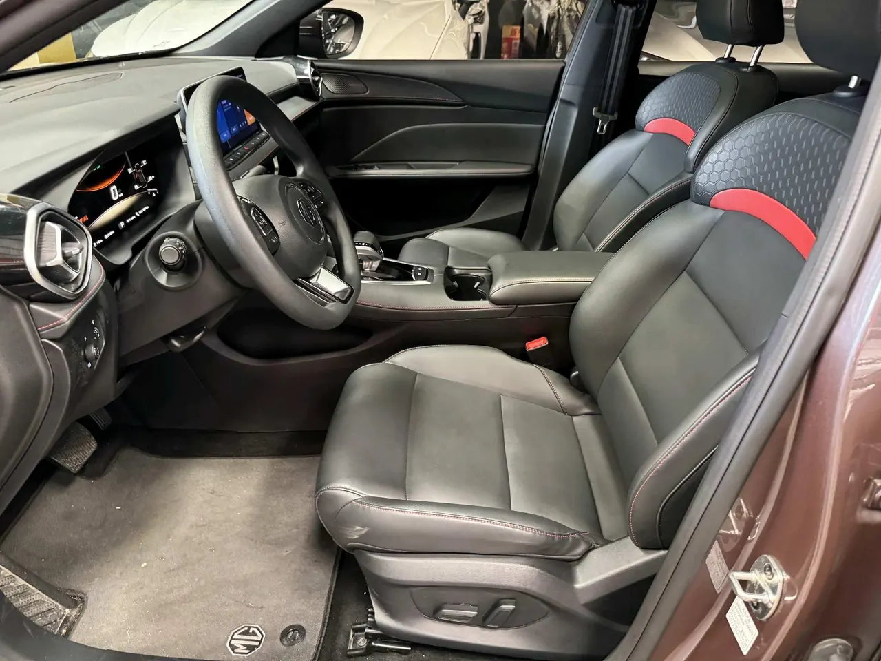 MG 2025 MG5 1.5TGI 300TGI Global Flagship Automatic Gear 3