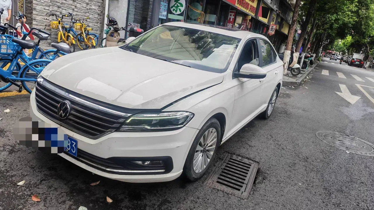 Открыть галерею: Volkswagen 2021 Lavida 1.5 Comfort Edition Automatic Gear