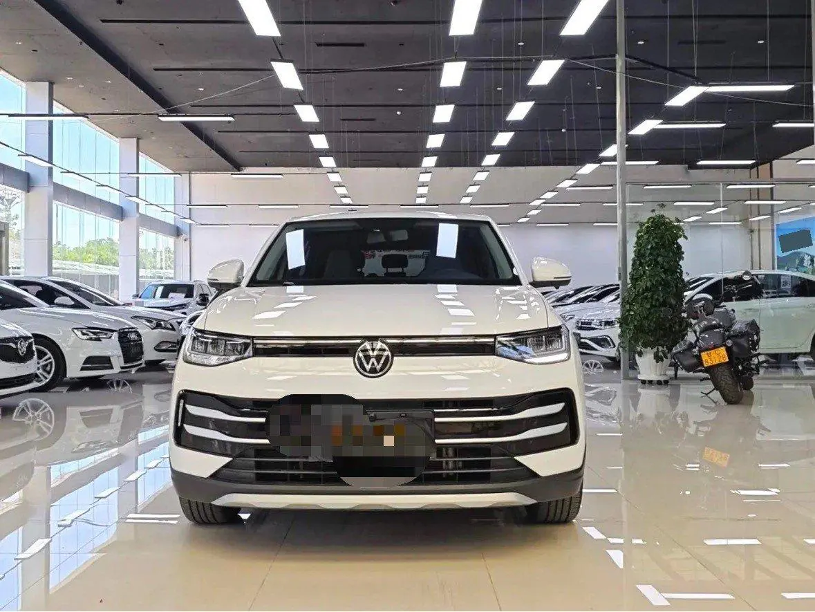 Volkswagen 2025 Tuyue Xinrui 1.5 Ruijin Edition Automatic Gear 2