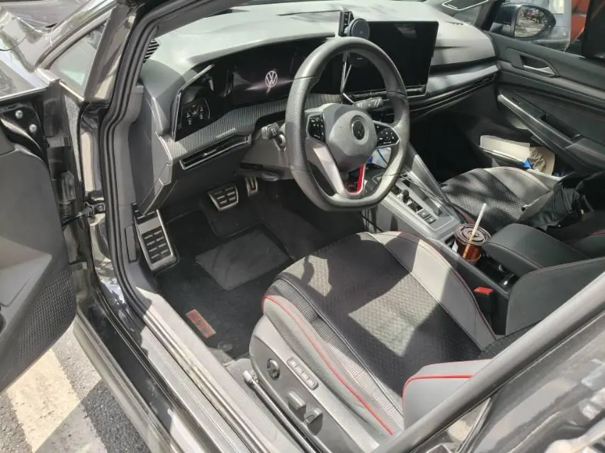 Volkswagen 2025 Golf GTI 2.0TSI 380TSI Automatic 6