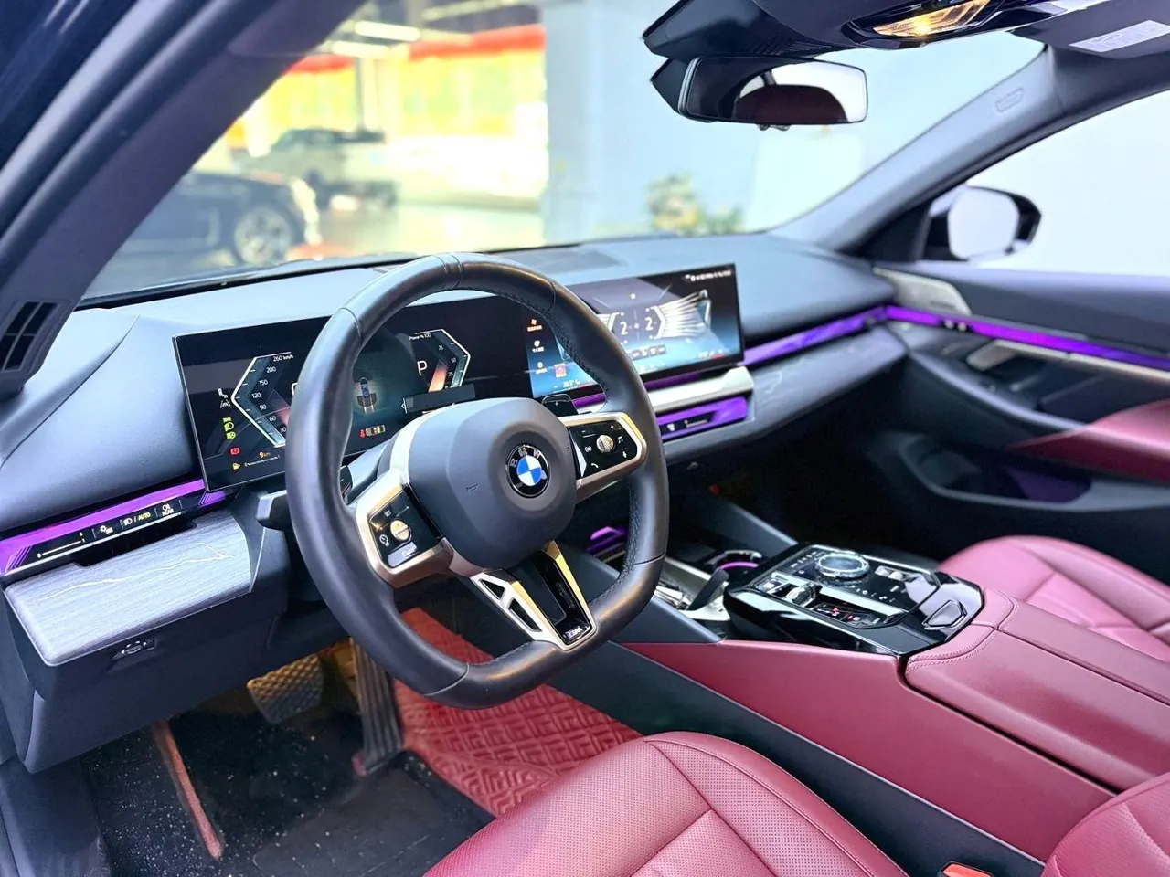 BMW 5 Series 2024 model 530Li 48V 2.0T Leading Edition M Sport Package Automatic 5