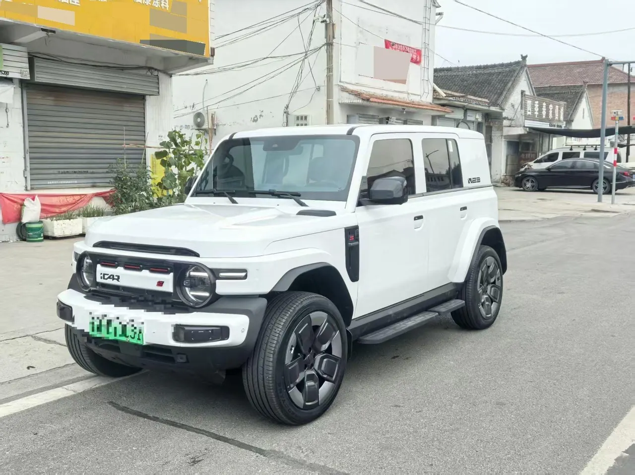 打开图片灯箱:ICAR 2026 iCAR V23S 501 Four-wheel Drive Peak Performance Edition Automatic Gear