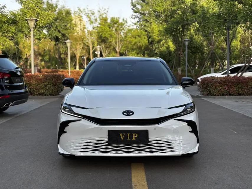 Toyota 2024 Camry 2.0GVP Stepless Deluxe Edition Automatic Transmission 2