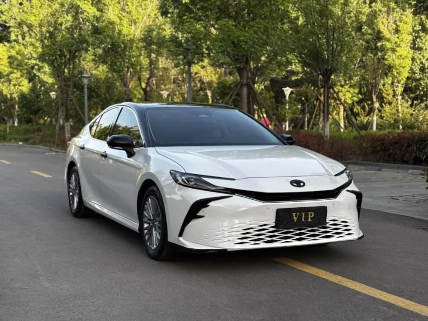 Toyota 2024 Camry 2.0GVP Stepless Deluxe Edition Automatic Transmission 3