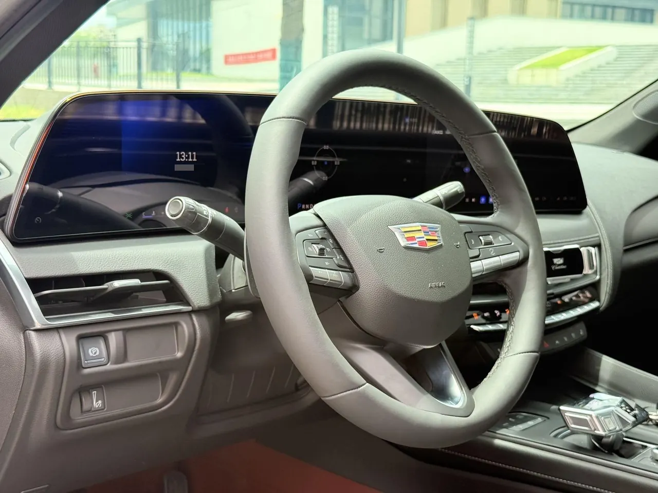 Cadillac 2025 CT5 2.0T 28T Track Performance Edition Automatic Gear 13