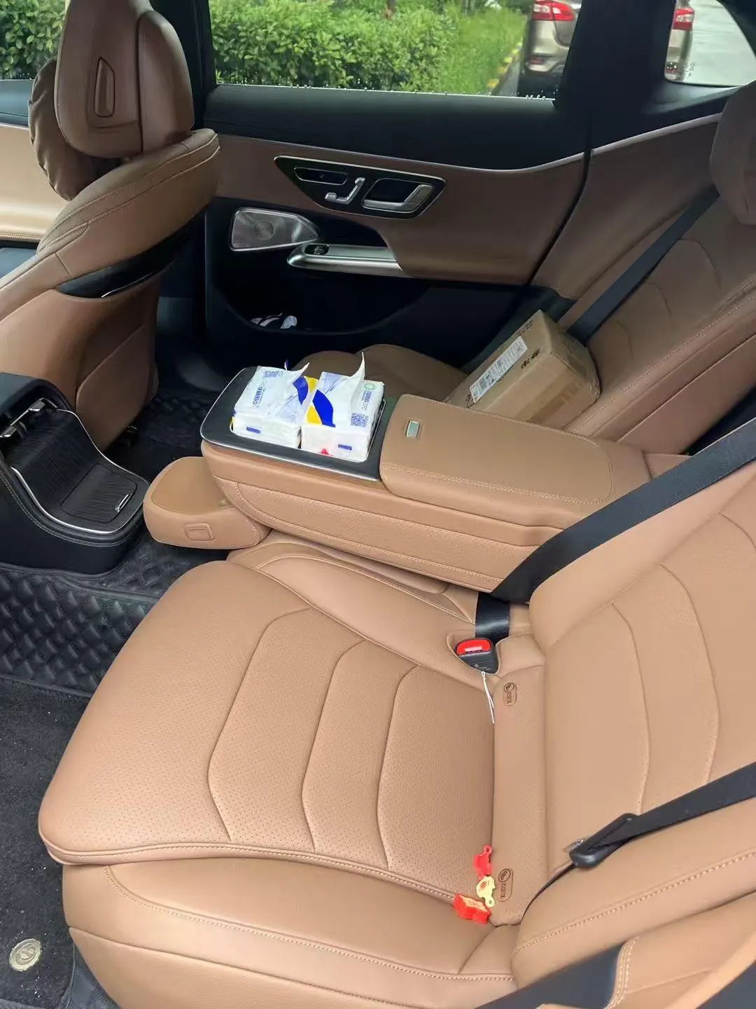 Mercedes Benz E Class 2025 E 300 L 48V 2.0T Luxury Sports Automatic 5