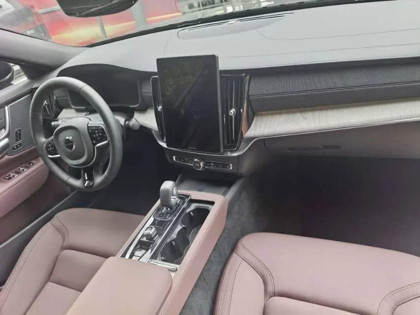 Volvo 2026 S90 48V 2.0T B5 Zhiyi Deluxe Edition Automatic Gear 6