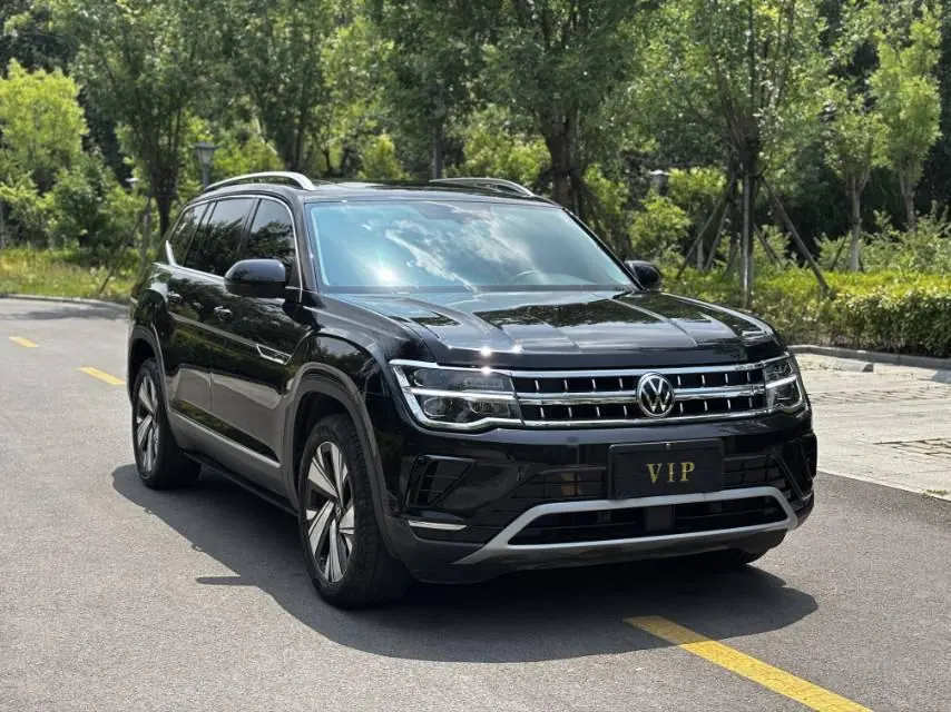 Volkswagen 2024 Tuang 2.0TSI 380TSI four-wheel drive Longyao version automatic gear 3