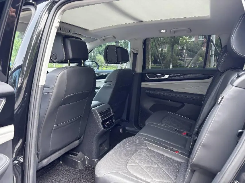 Volkswagen 2024 Tuang 2.0TSI 380TSI four-wheel drive Longyao version automatic gear 6