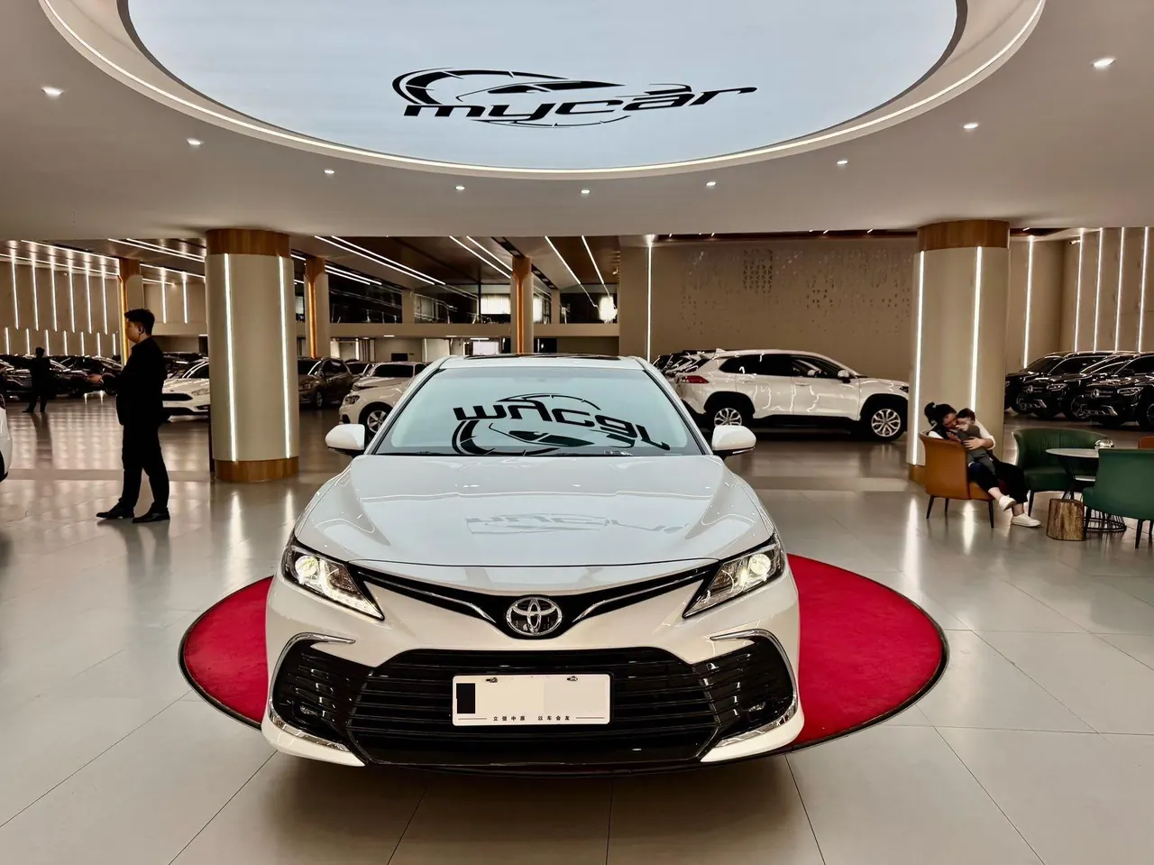Toyota 2023 Camry 2.0GVP Stepless Leading Edition Automatic Gear - View 1