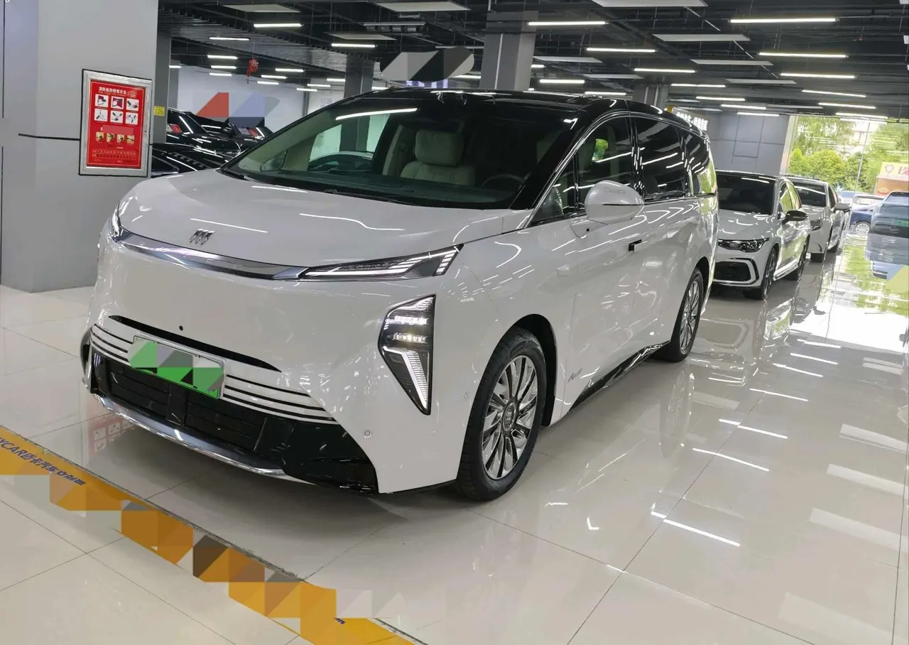 Открыть галерею: Buick 2026 to the world family 1.5T luxury version of automatic gear