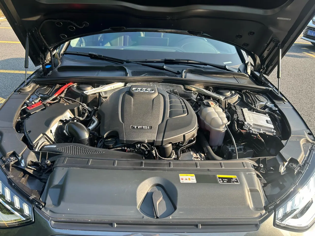 Audi 2020 A4L 2.0TFSI 40TFSI Quattro Deluxe Dynamic Automatic 12