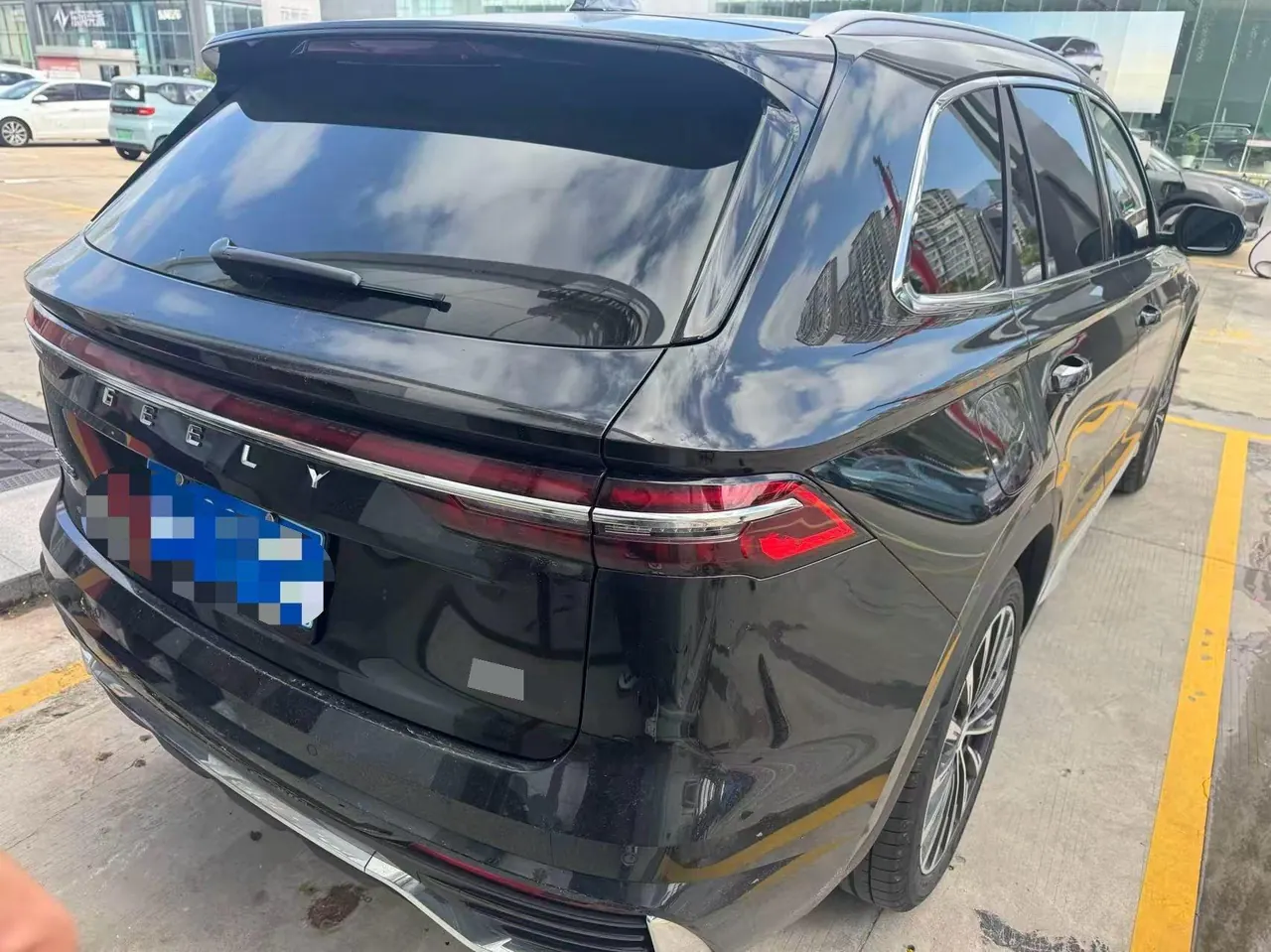 Geely 2025 XingyueL (Monjaro) 2.0TD Oriental Yao Star-Gazing Edition Automatic Transmission 4