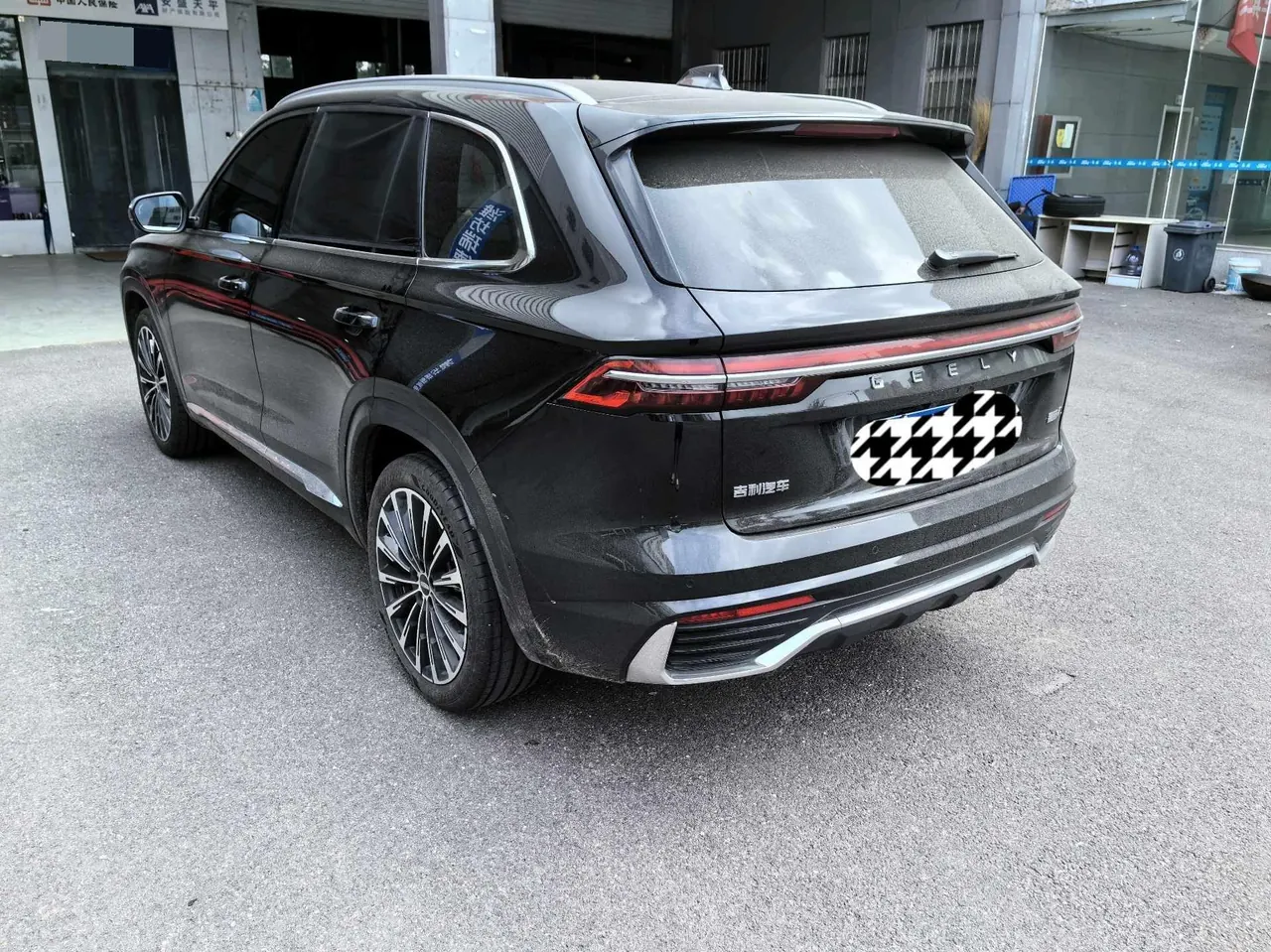 Geely 2025 XingyueL (Monjaro) 2.0TD Oriental Yao Star-Gazing Edition Automatic Transmission 3