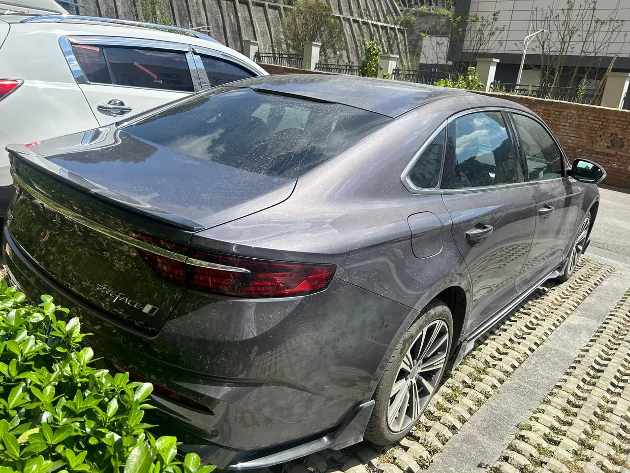 Geely 2025 xingrui 2.0TD oriental obsidian full moon version automatic gear 5