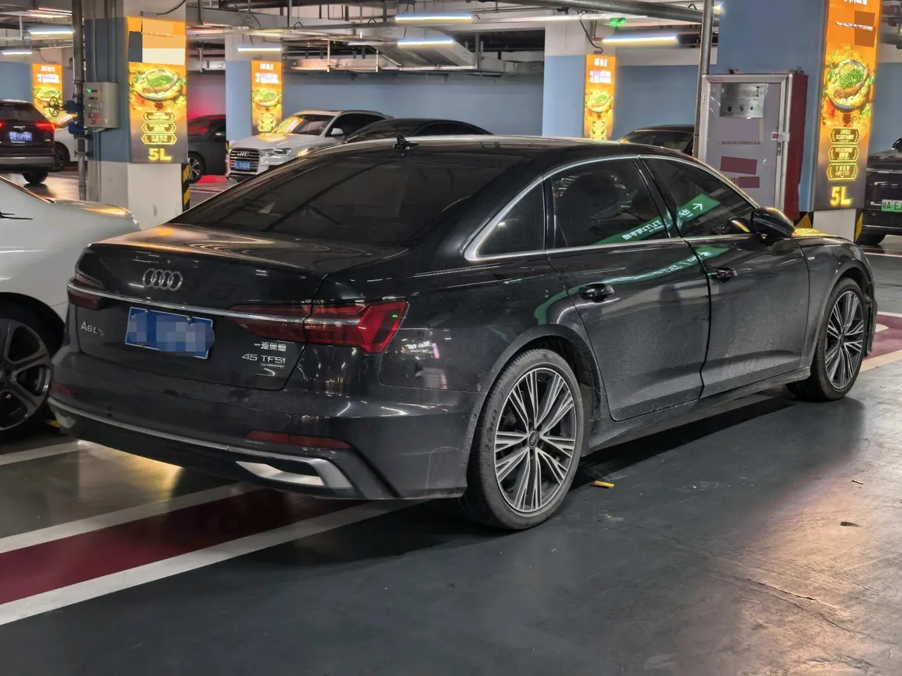 Audi 2022 A6L 2.0TFSI 40TFSI Deluxe Dynamic Automatic 2