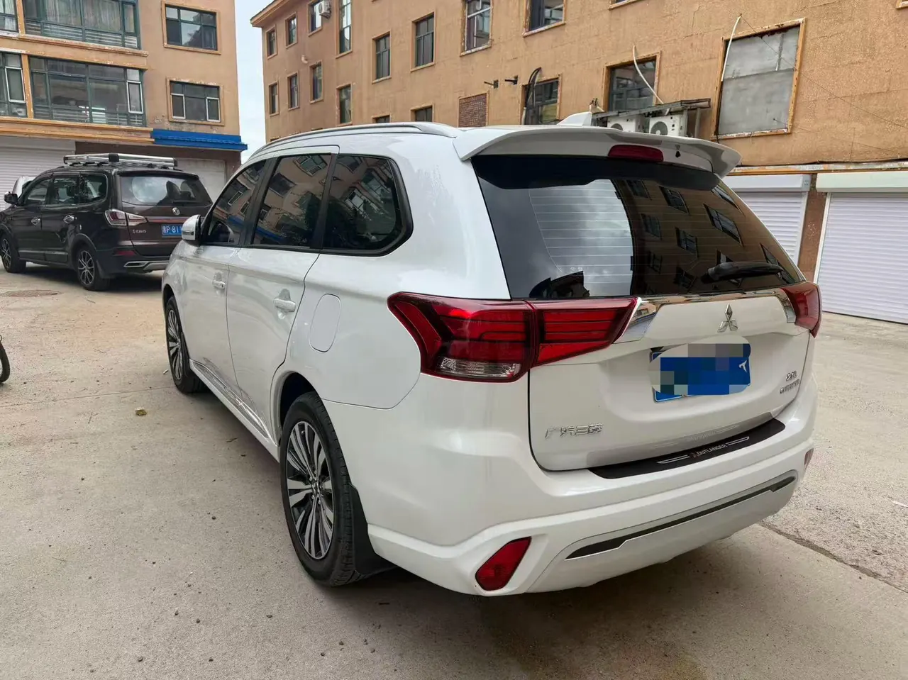 Mitsubishi 2021 Outlander 2.0 Stepless Two-Drive Enjoy Edition 5-seat Automatic Gear 6
