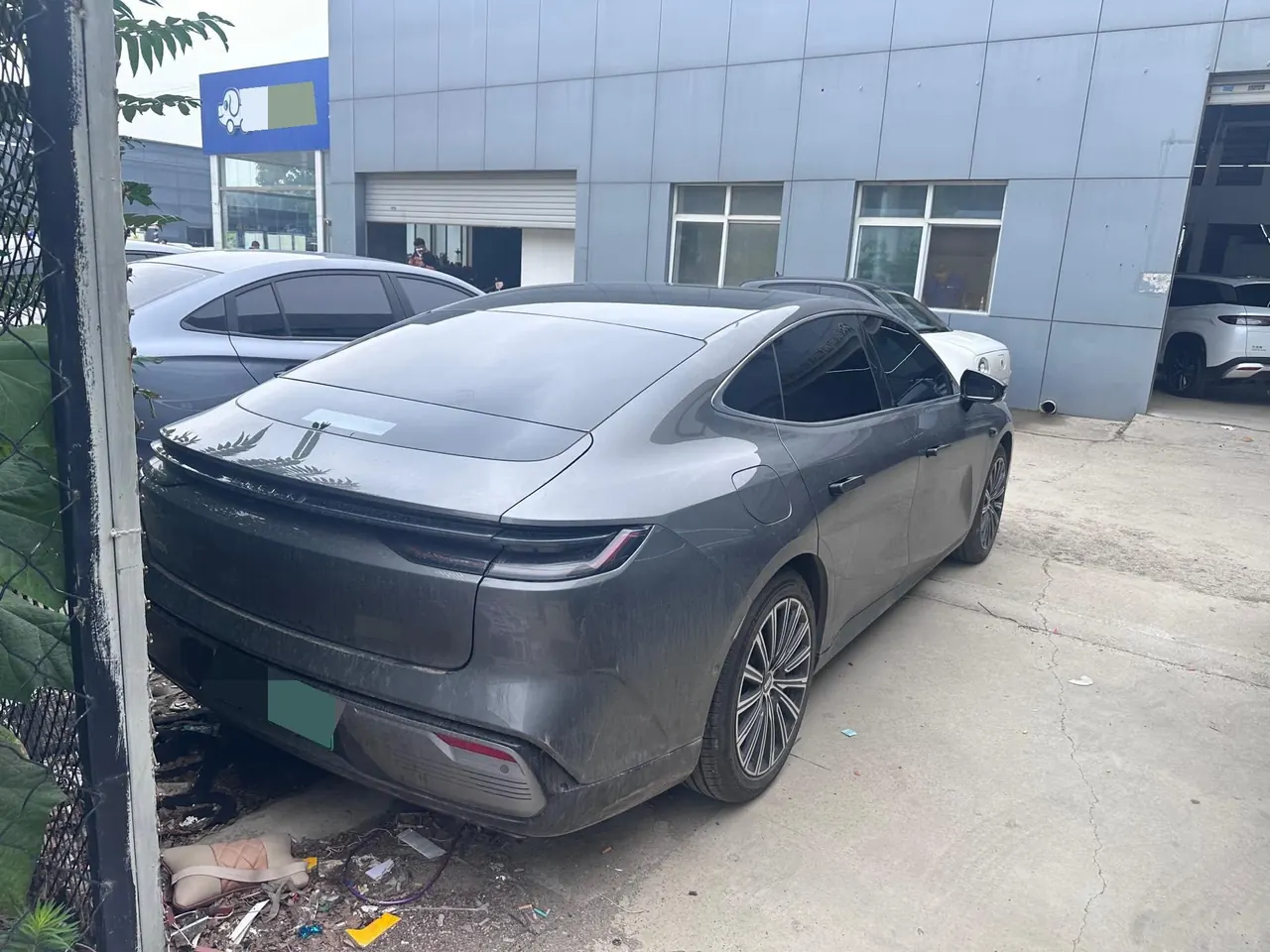 Geely Galaxy 2025 xingyao 8 EM-i 1.5 130km flagship automatic gear 4