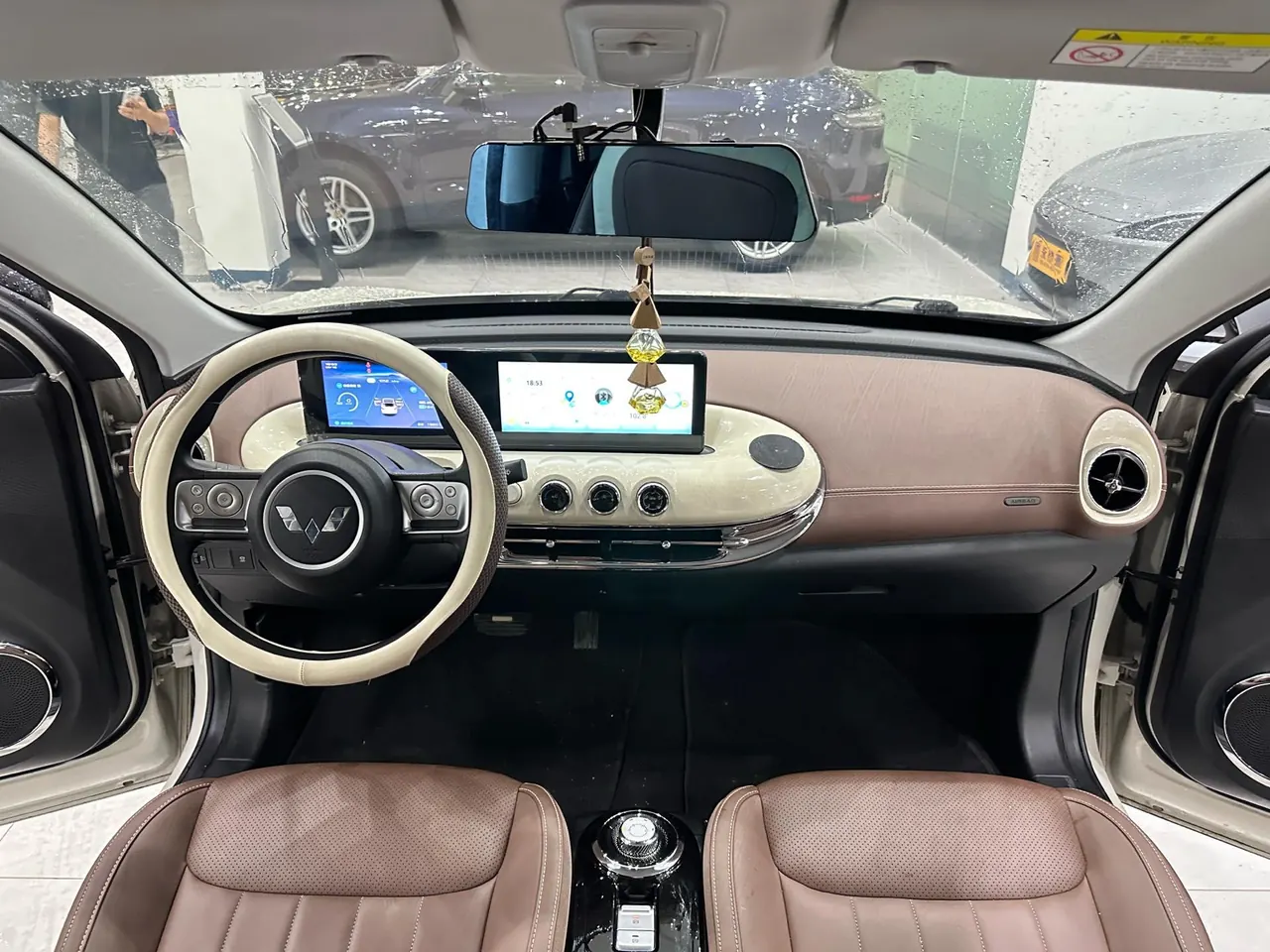 WuLing 2024 Plantronics 333km Enjoy Automatic Gear 5