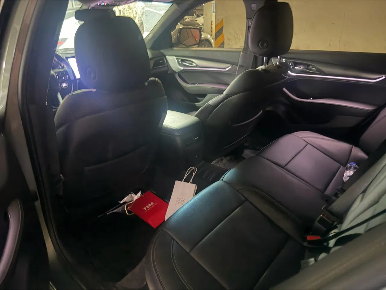 Cadillac 2023 CT5 2.0T 28T Luxury (Standard Edition) Automatic Gear 3