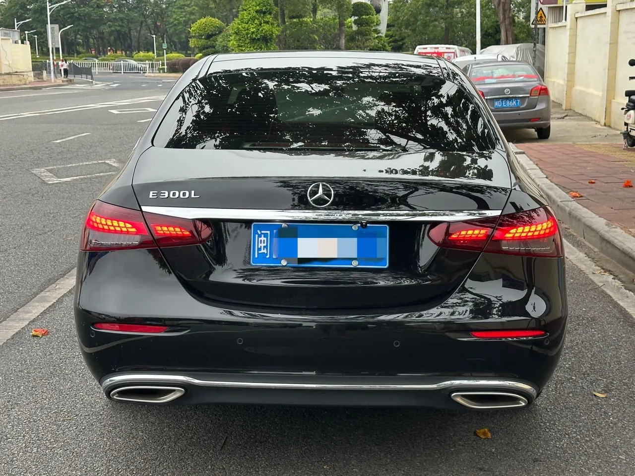 Mercedes Benz E Class 2023 E 260 L 2.0T Automatic 8
