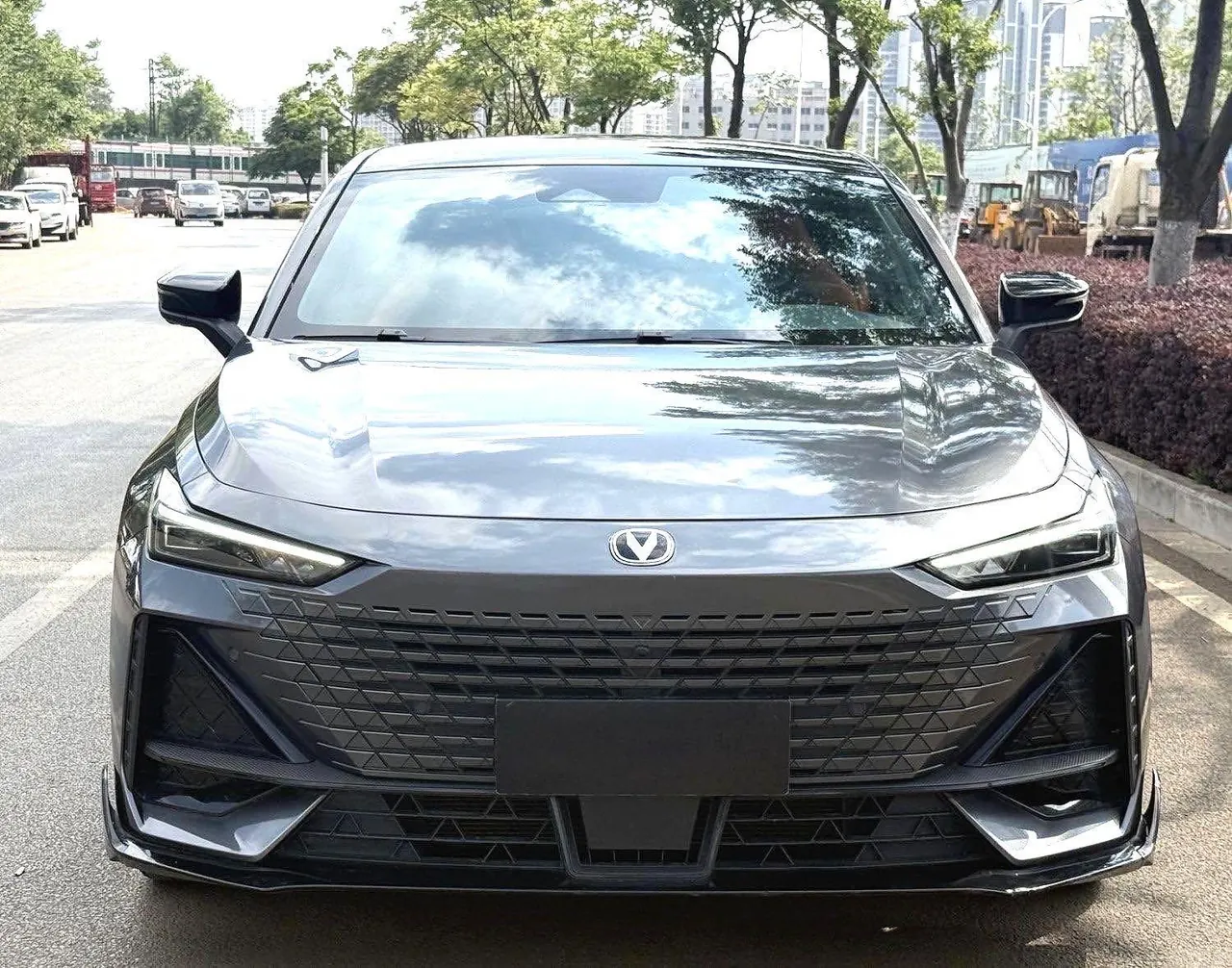 ChangAn 2023 UNI-V 1.5T Sports Edition Automatic 2