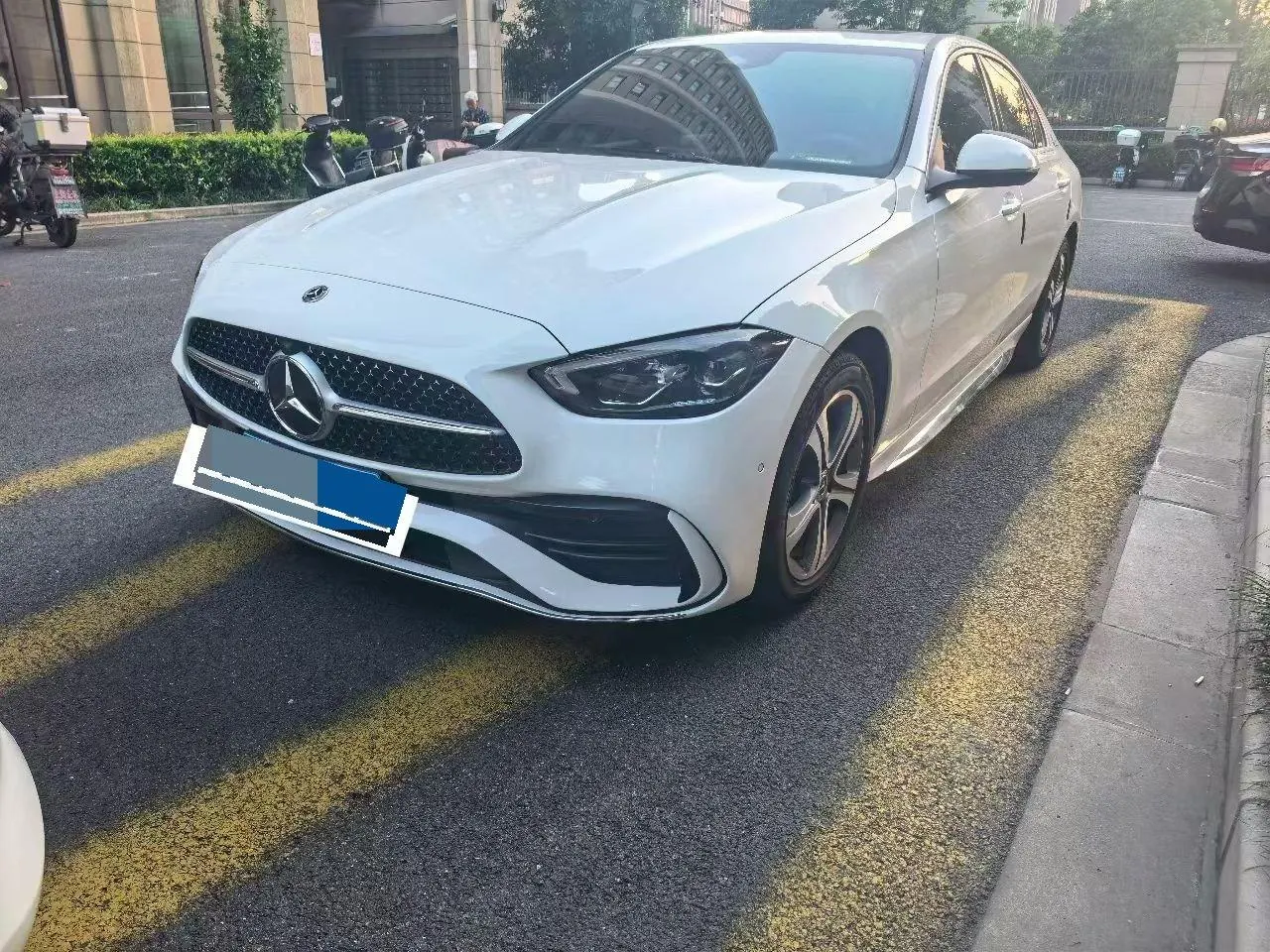 Mercedes Benz Class C 2022 C 200 L 48V 1.5T Sports Edition (Modified) Automatic Gear - View 1