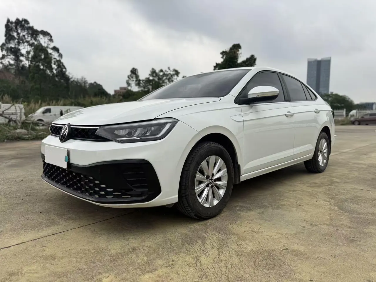 Volkswagen 2023 Lavida New 1.5 New Yi Edition Automatic Gear - View 1