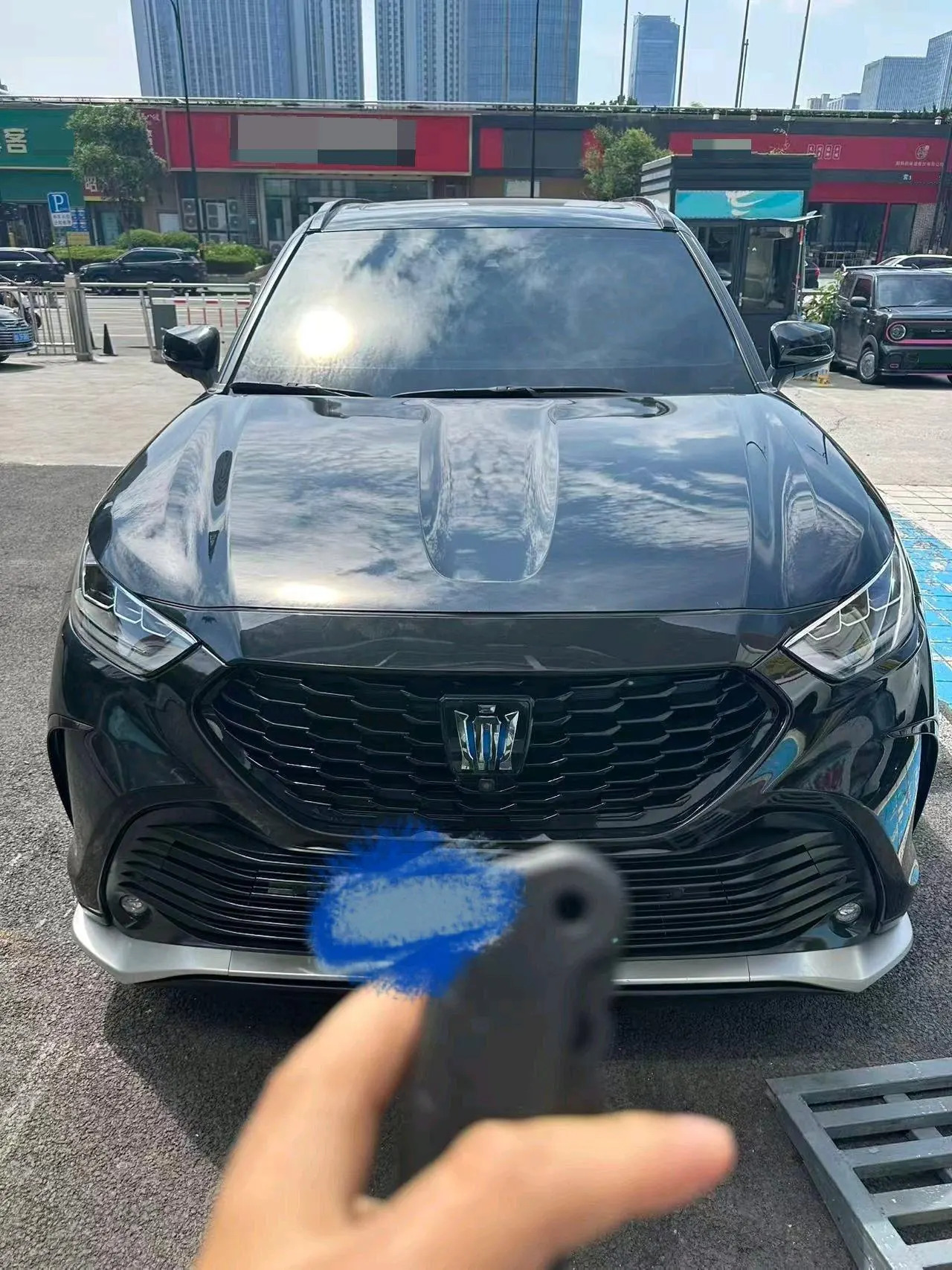 Toyota 2023 Crown Land Release 2.5 Stepless Four-wheel Drive Premium Edition Automatic Gear 2