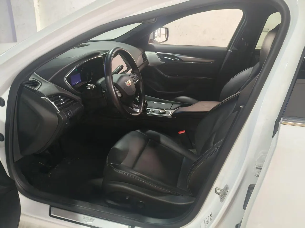 Cadillac 2021 CT5 2.0T 28T luxury automatic gear 5