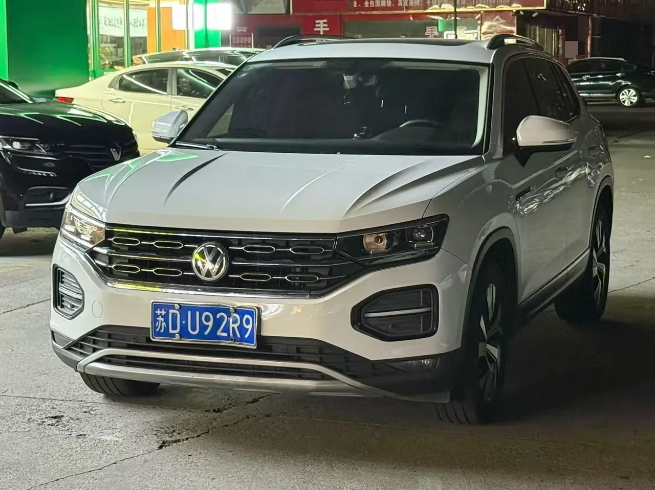 Open image lightbox: Volkswagen 2020 Tanyue 2.0TSI 330TSI Two-Drive Deluxe Smart Joint Edition Automatic Gear