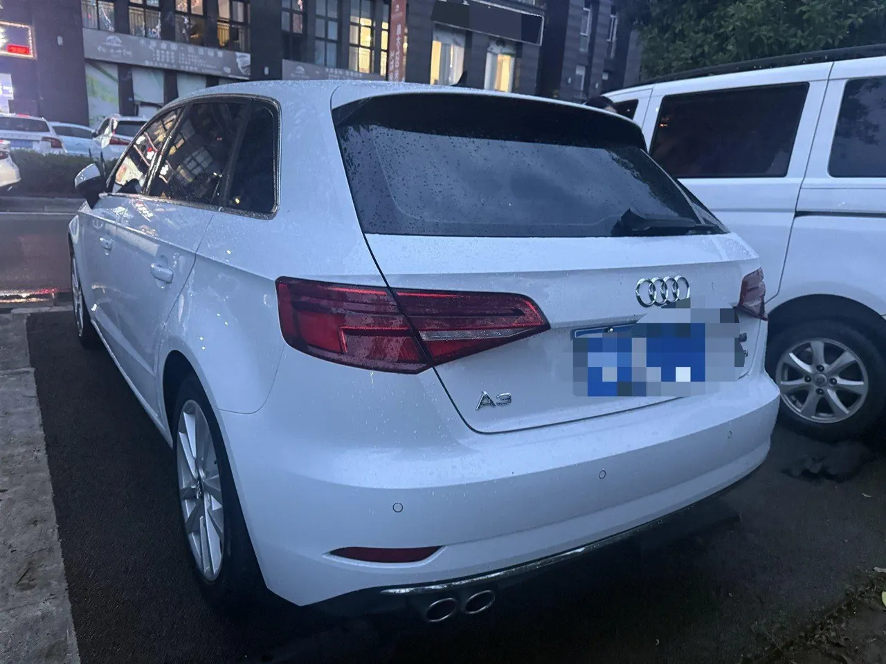 Audi 2020 A3 Sportback 1.4TFSI 35TFSI aggressive automatic gear 2