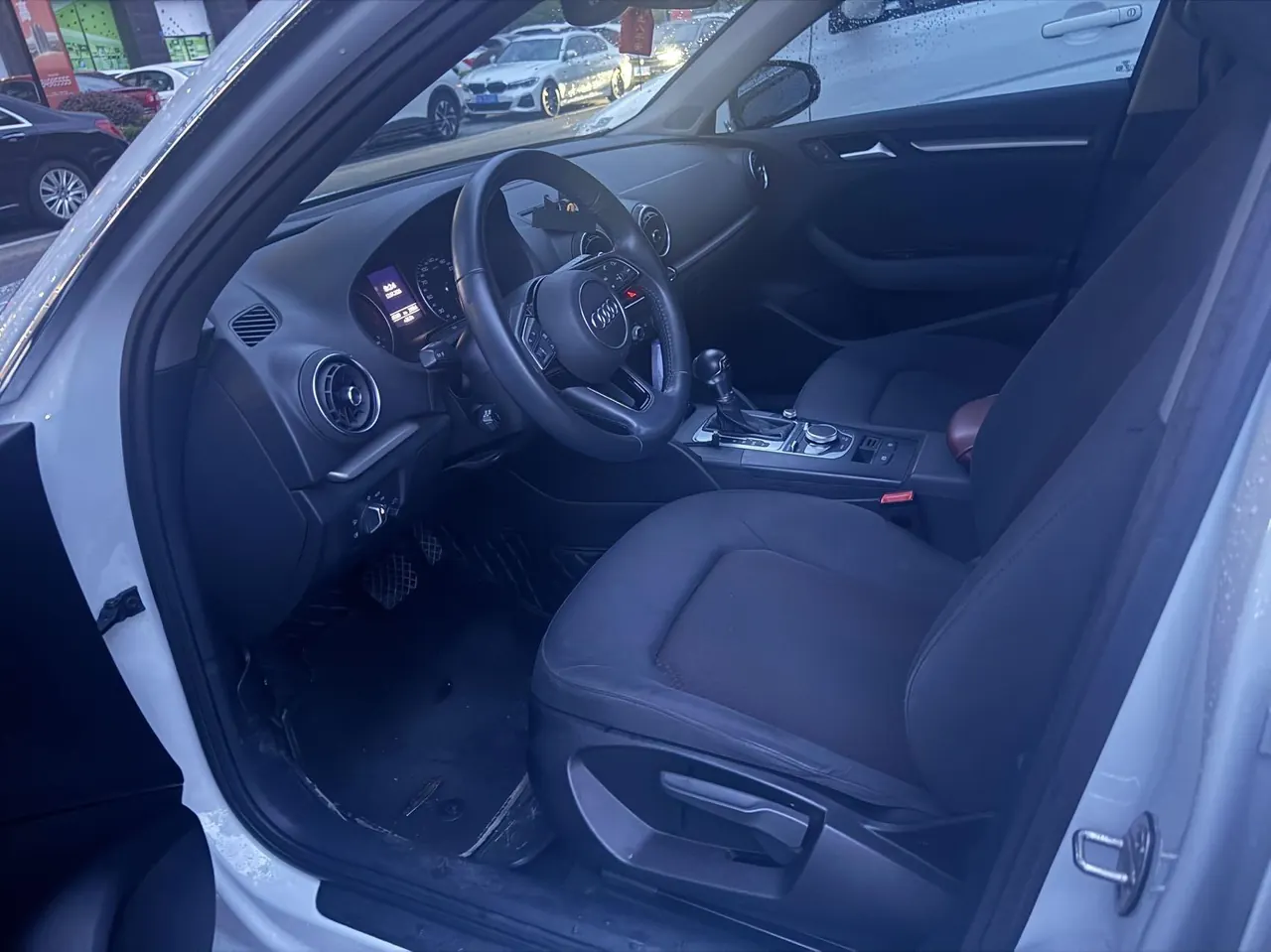Audi 2020 A3 Sportback 1.4TFSI 35TFSI aggressive automatic gear 5