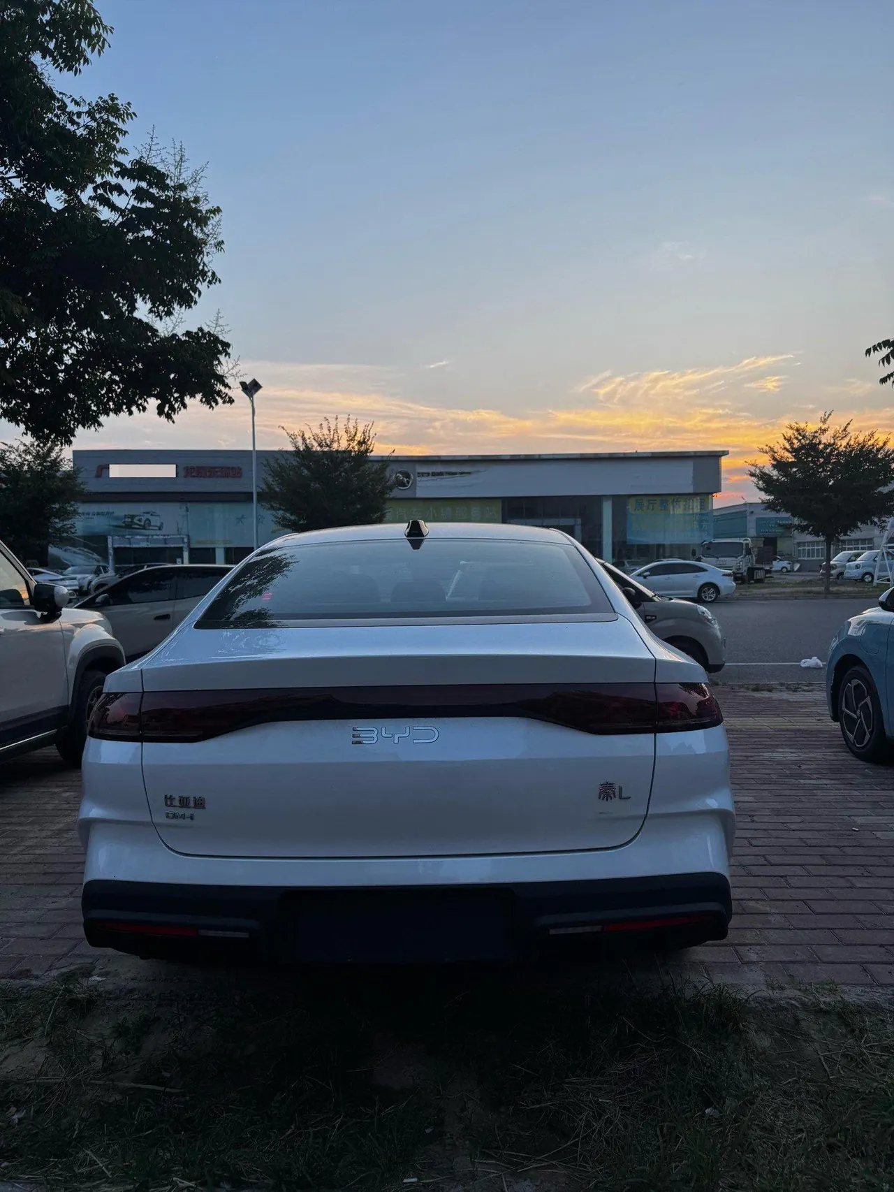 BYD 2026 Qin L DM-i 1.5 stepless 128KM leading automatic gear 6